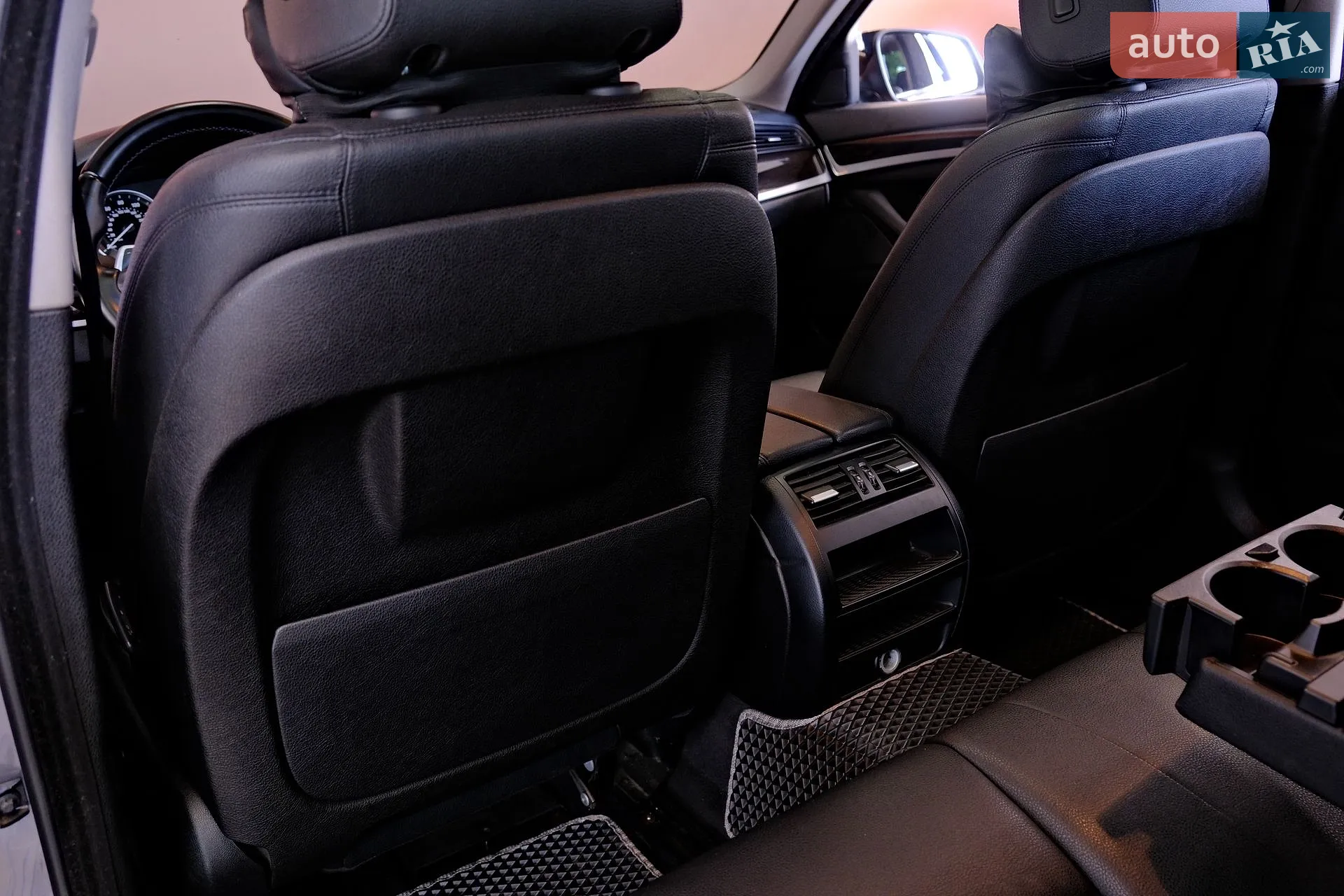 2014 BMW 5er - мініатюра 32