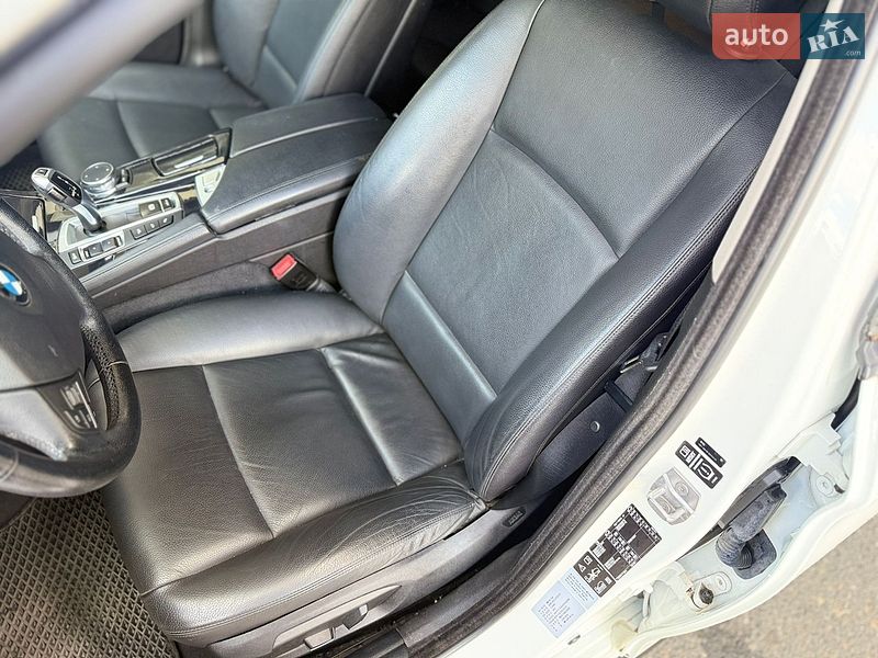 Седан BMW 5 Series 2015 в Одессе