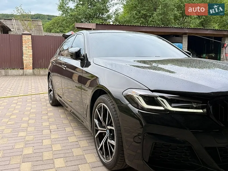 BMW 5 Series 2022 VIN WBA33AG05PCM13098 фото оголошення 8 з 82