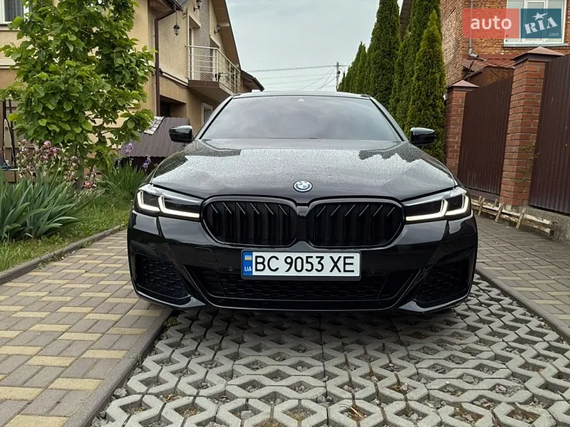 BMW 5 Series 2022 VIN WBA33AG05PCM13098 фото оголошення 13 з 82