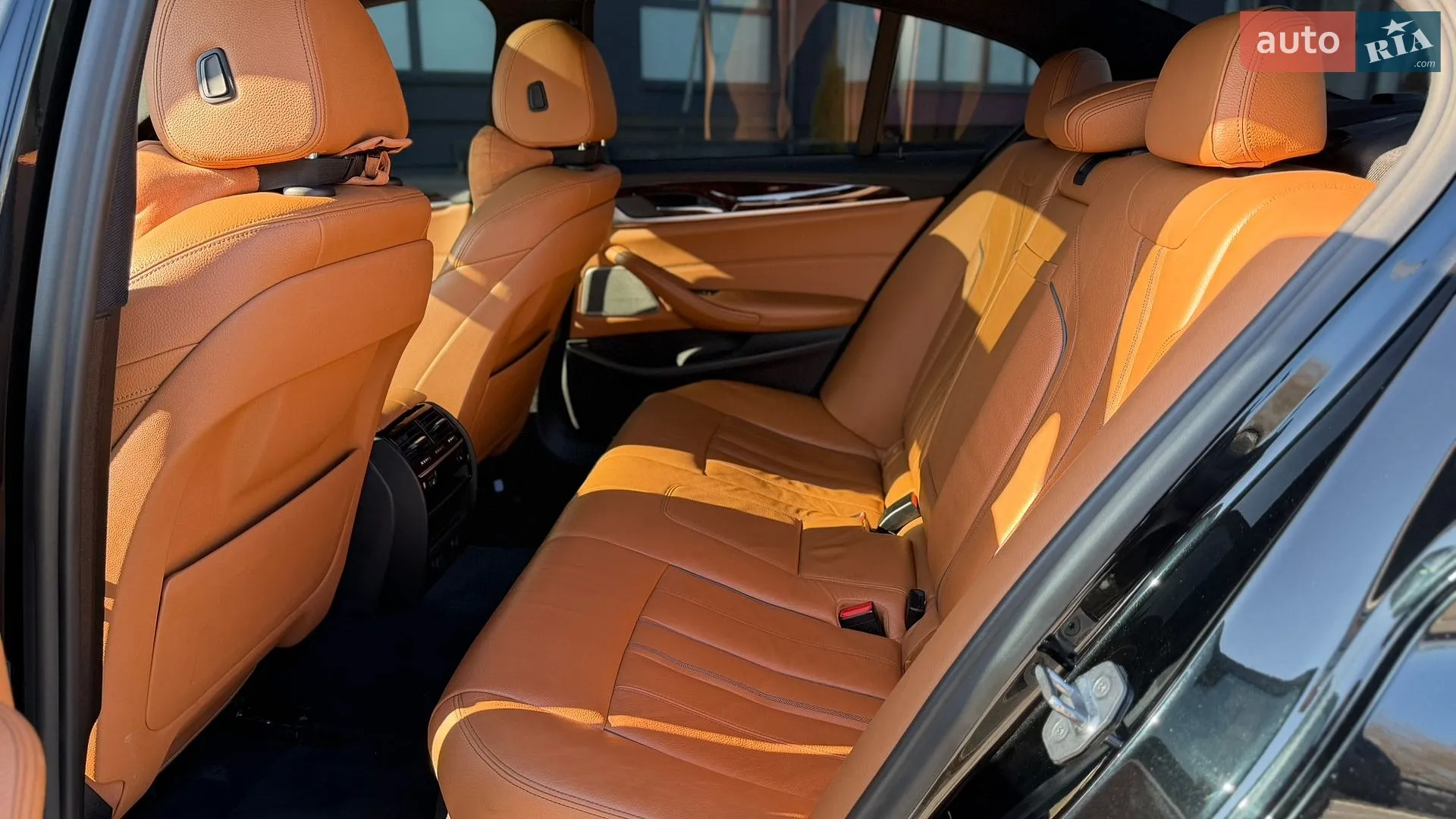 2016 BMW 5er - мініатюра 18