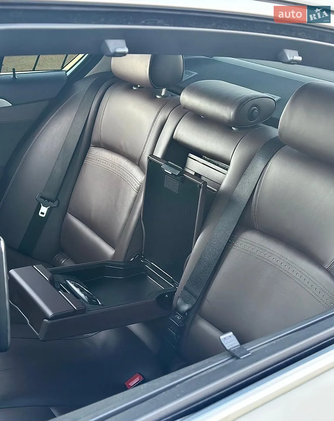 2013 BMW 5er - мініатюра 13
