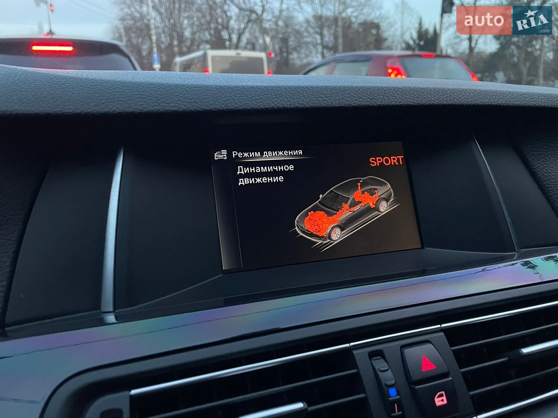 2016 BMW 5er - мініатюра 16