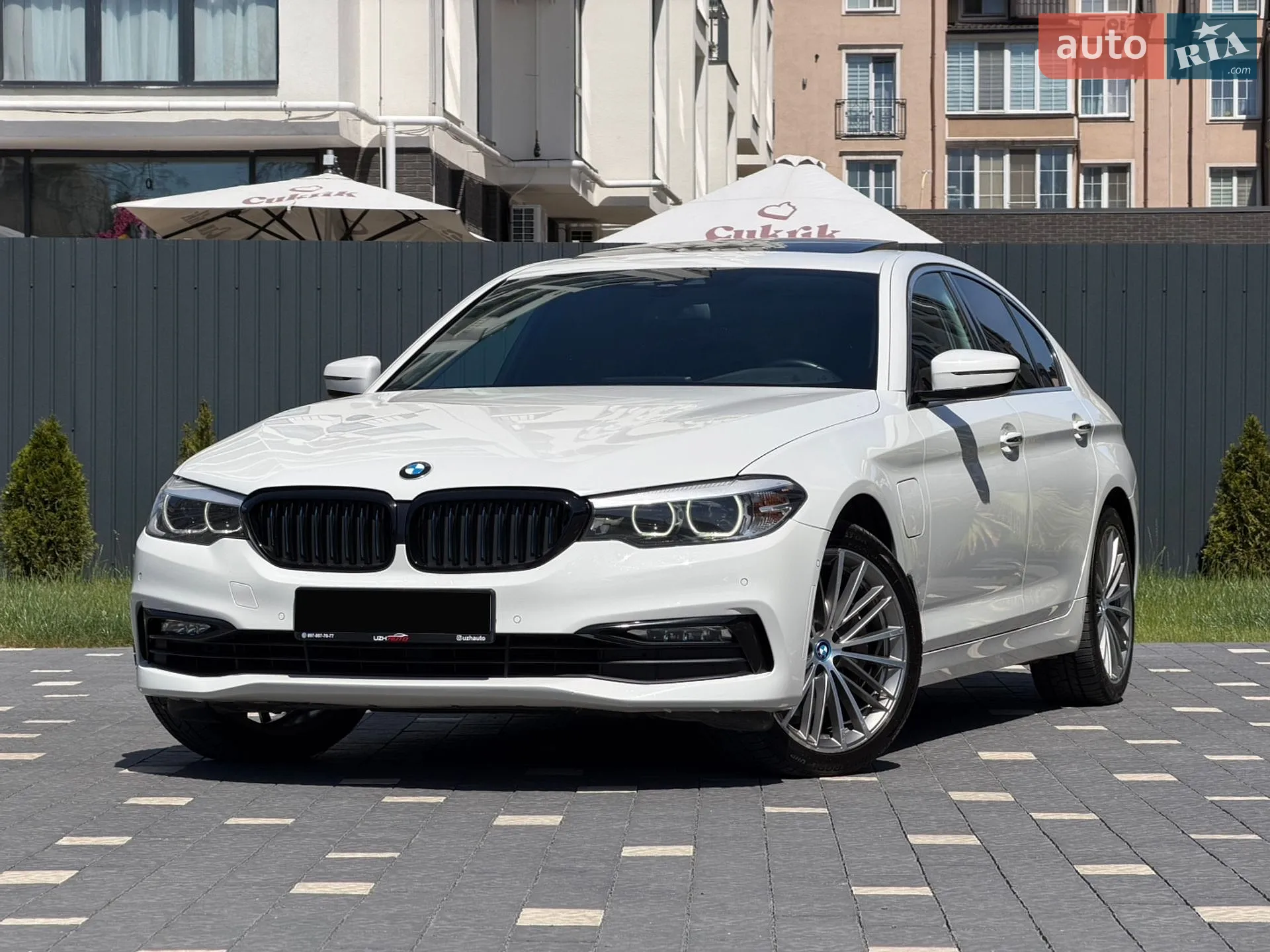 2018 BMW 5er - мініатюра 2
