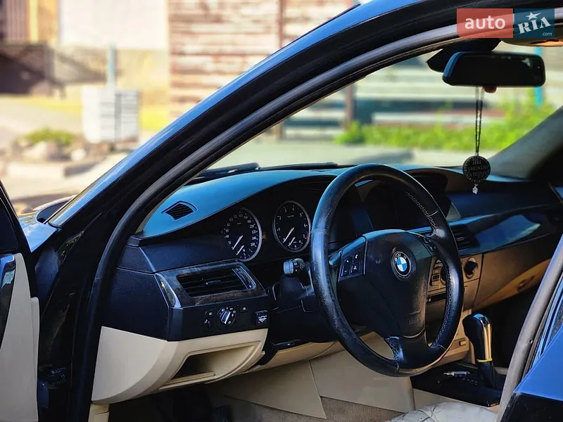 BMW 5 Series 2004 VIN WBANA31040B912716 фото оголошення 12 з 61