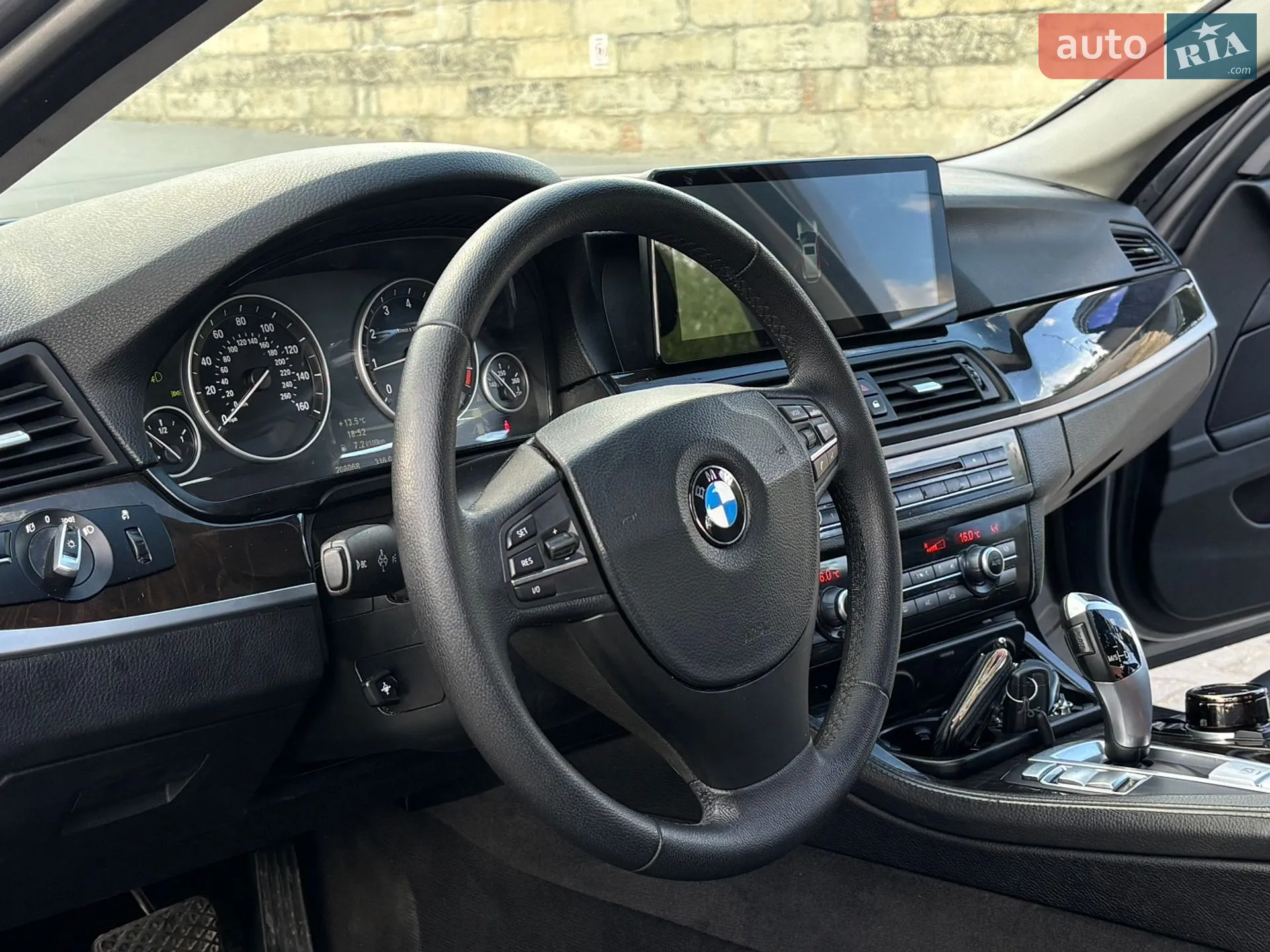 2013 BMW 5er - мініатюра 28