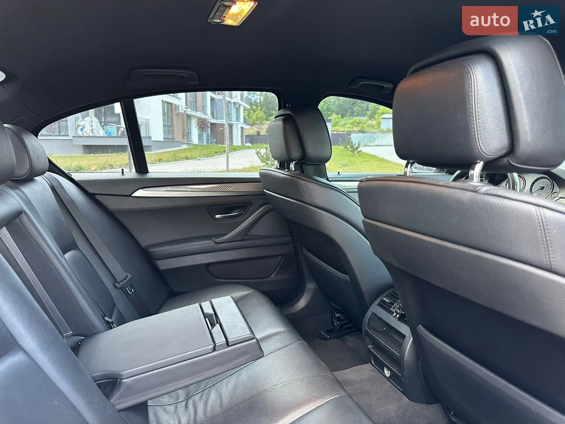 2011 BMW 5er - мініатюра 24