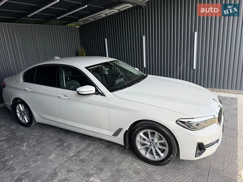 BMW 5 Series 2020 VIN WBA71AG050WX01750 фото оголошення 3 з 50