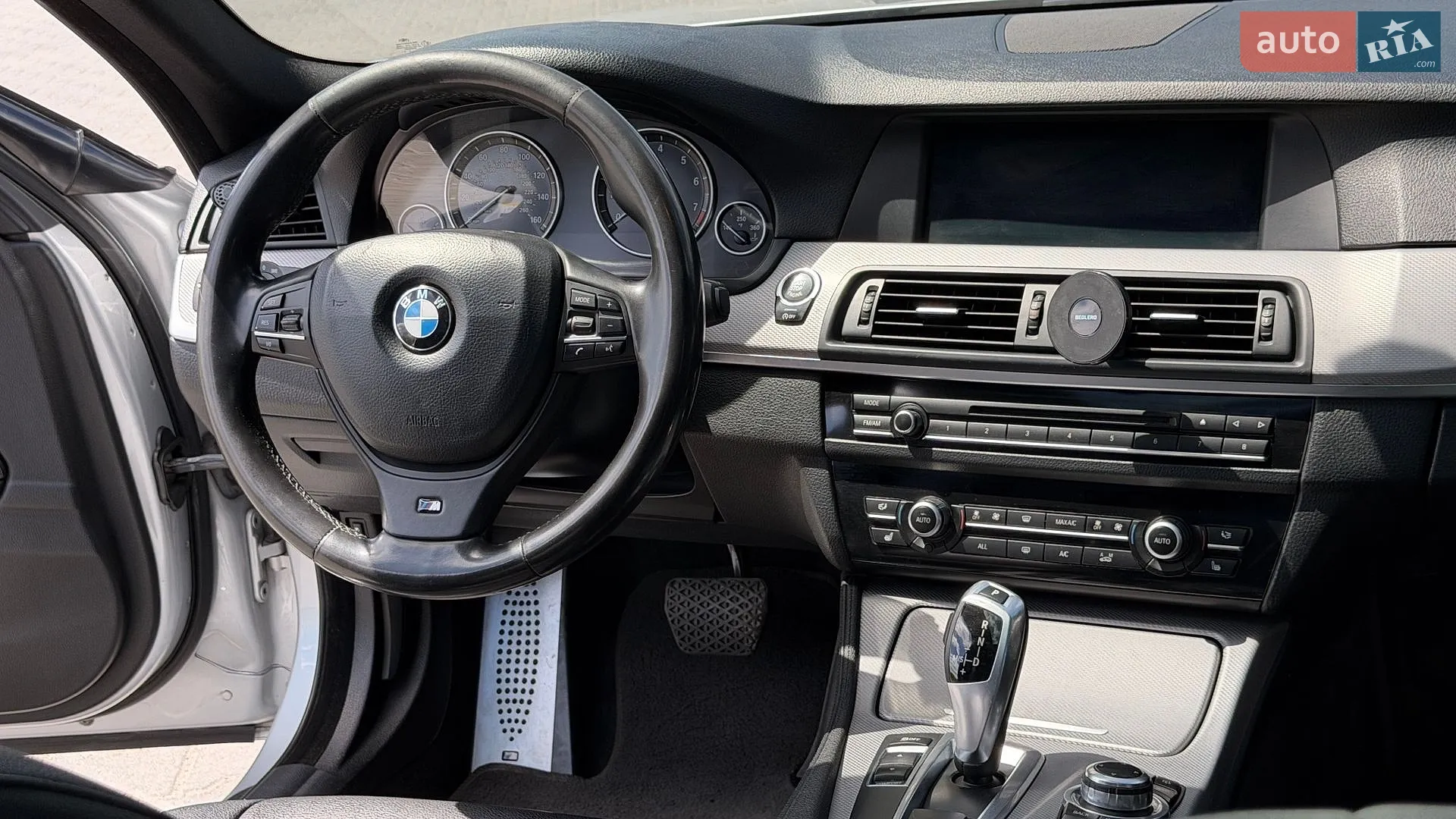 2013 BMW 5er - мініатюра 51