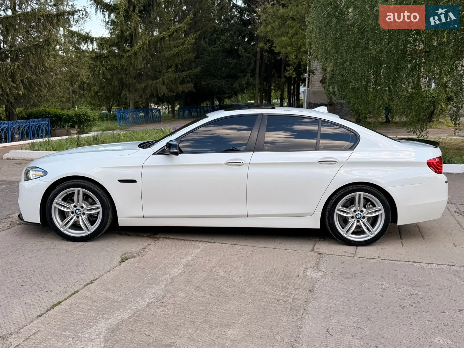 2014 BMW 5er - мініатюра 8