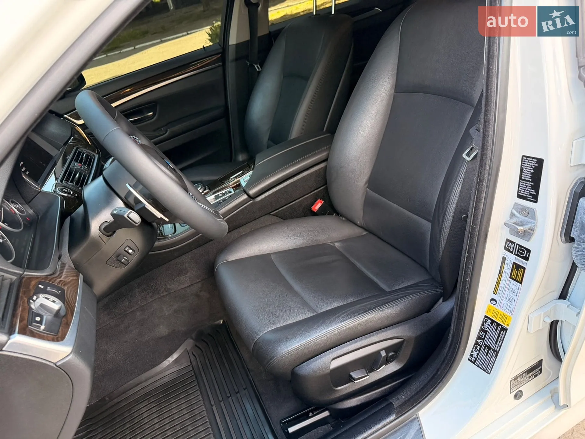 2014 BMW 5er - мініатюра 24