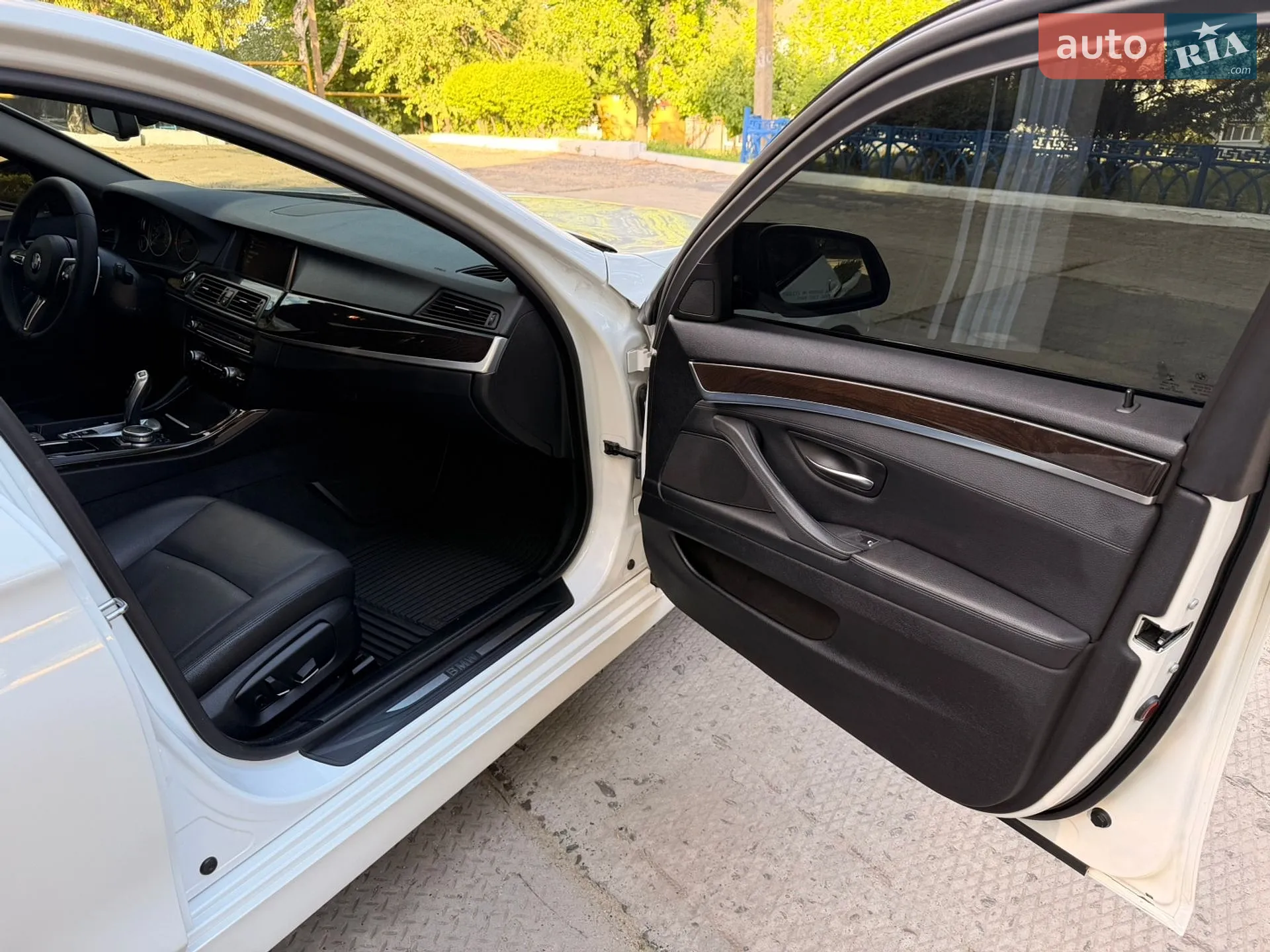 2014 BMW 5er - мініатюра 31