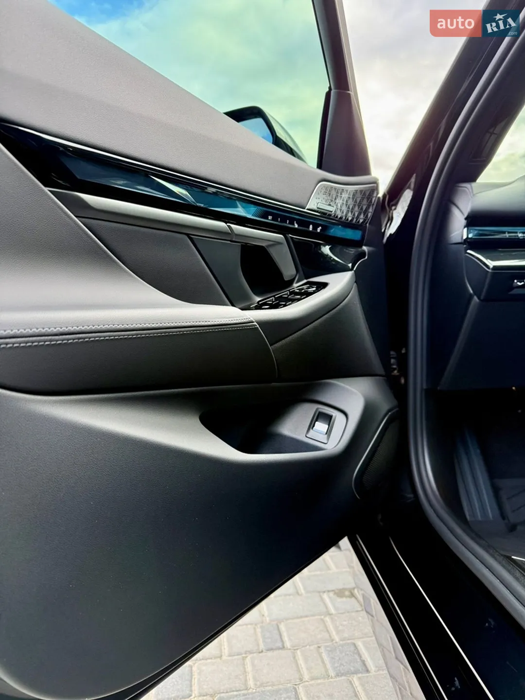 2025 BMW 5er - мініатюра 10