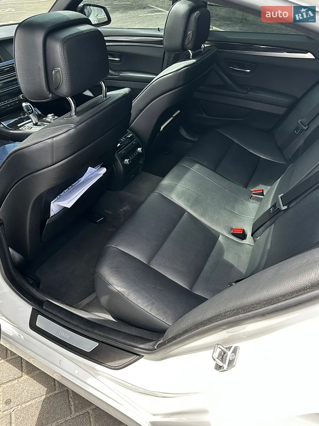 2012 BMW 5er - мініатюра 11