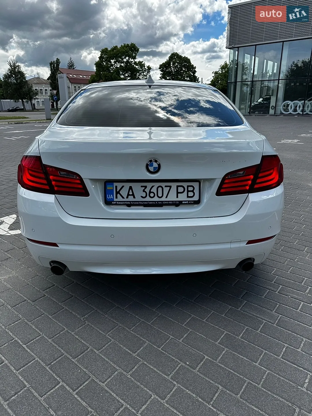 2012 BMW 5er - мініатюра 4