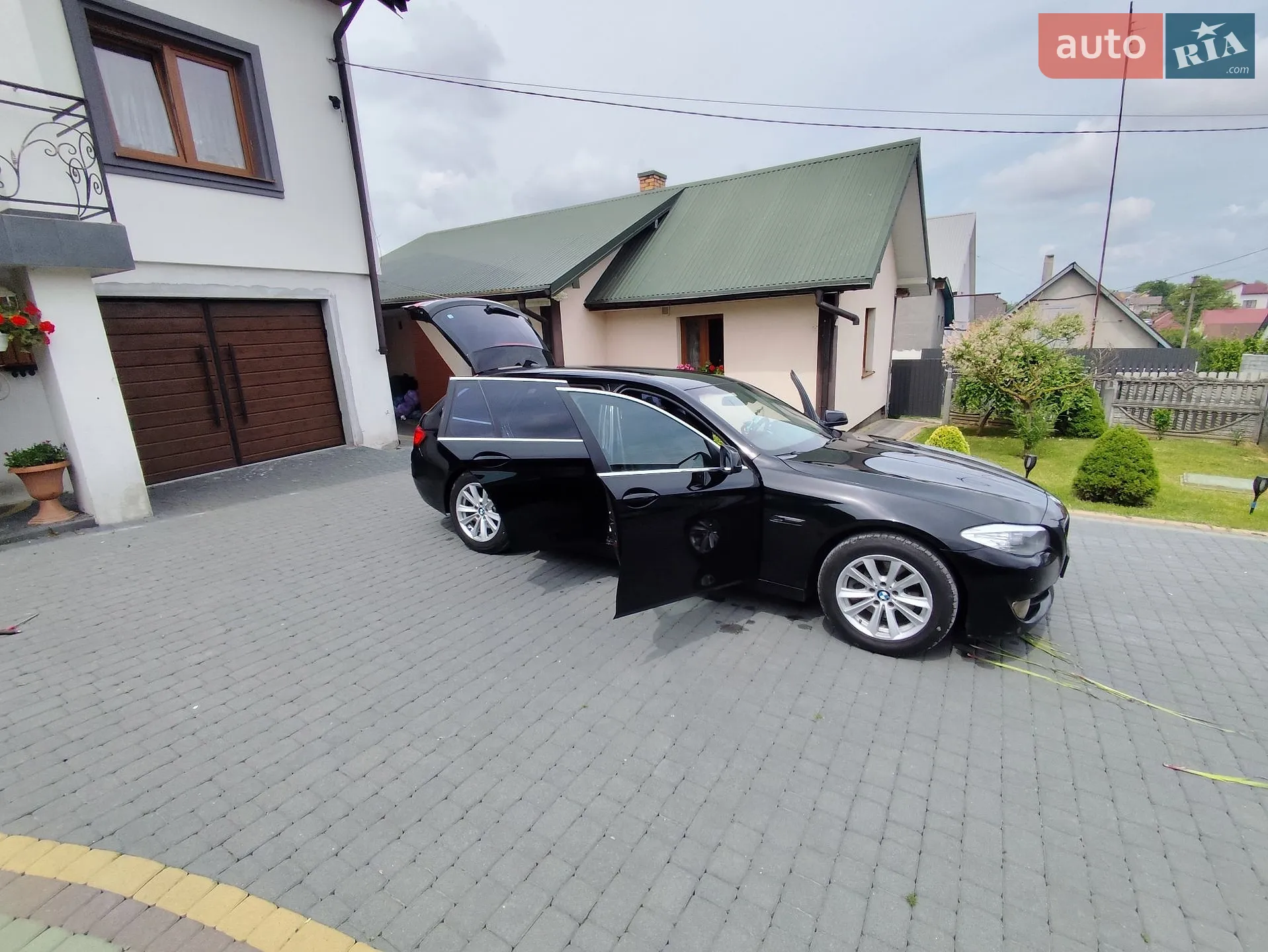 2010 BMW 5er - мініатюра 3