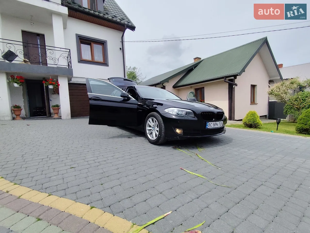 2011 BMW 5er - мініатюра 13