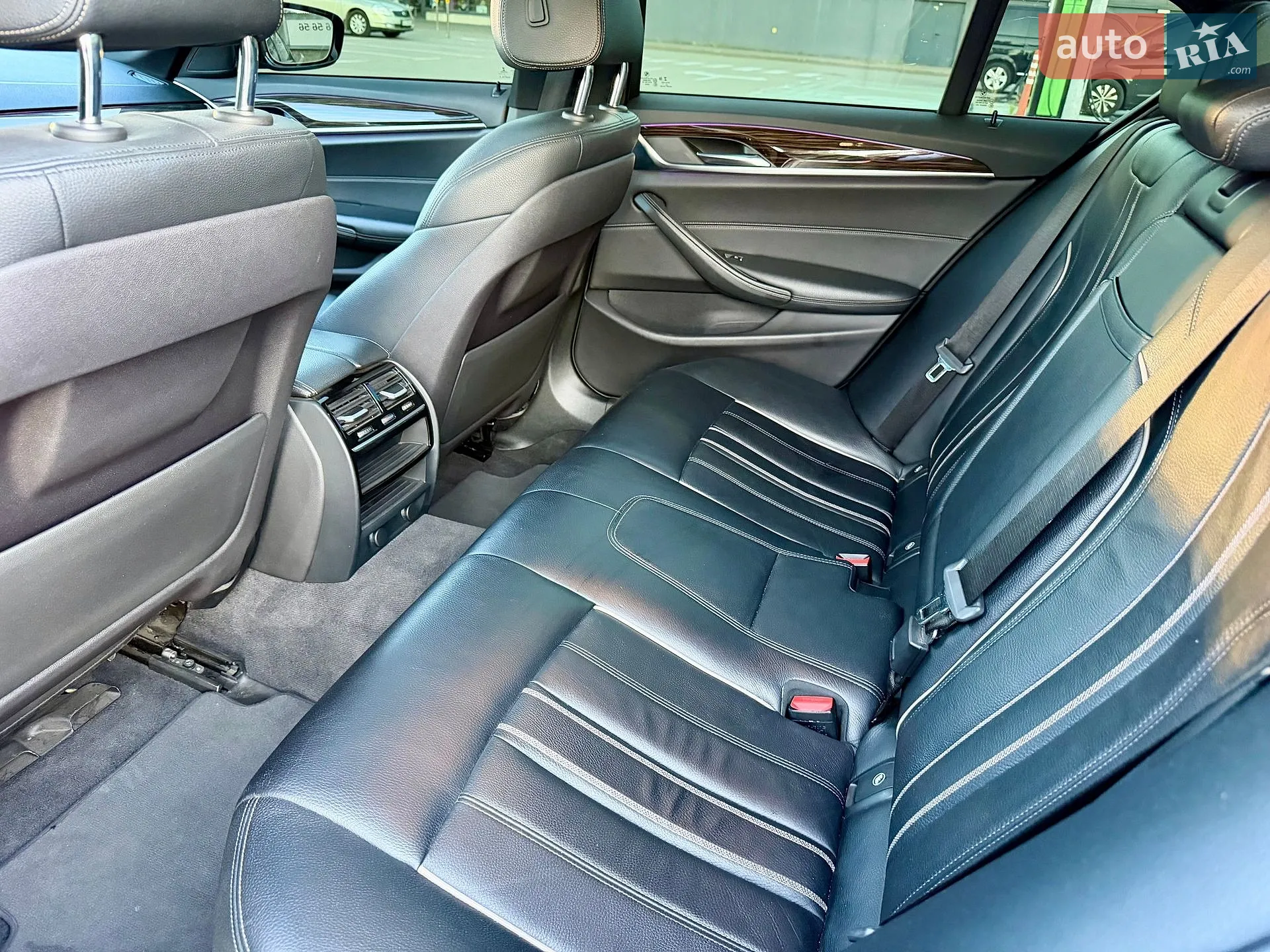 2017 BMW 5er - мініатюра 33
