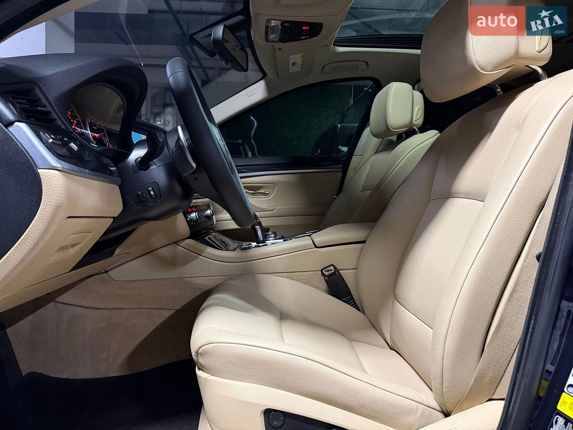 2013 BMW 5er - мініатюра 32
