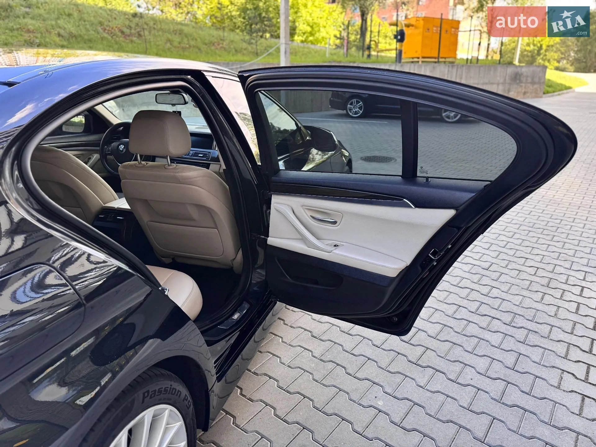 2013 BMW 5er - мініатюра 18