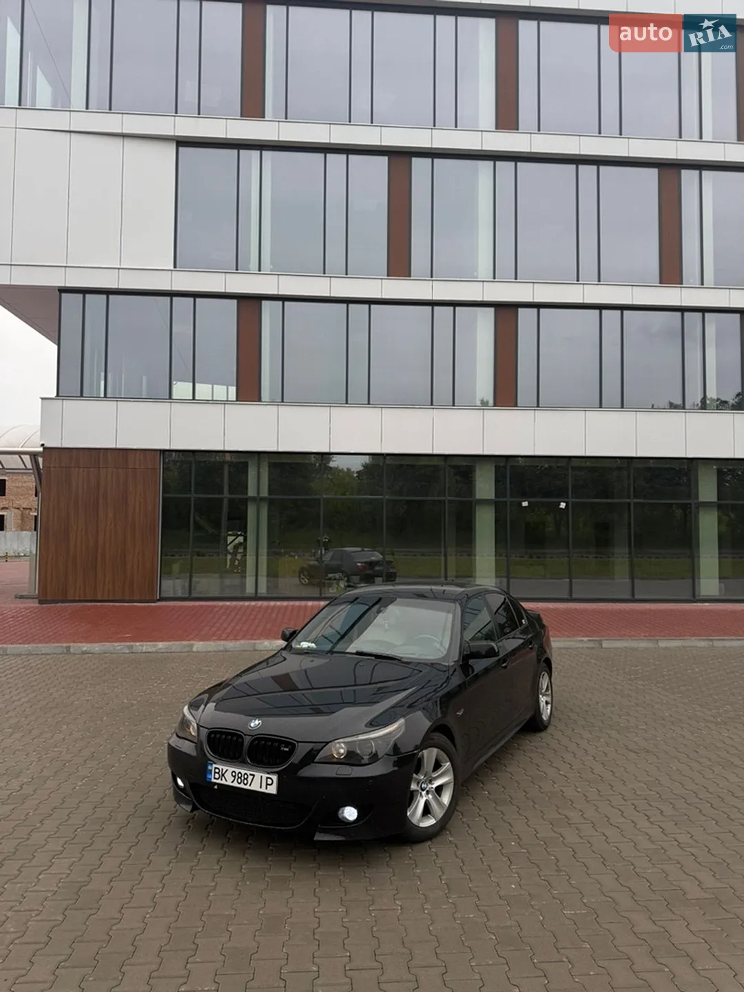 2010 BMW 5er - мініатюра 2
