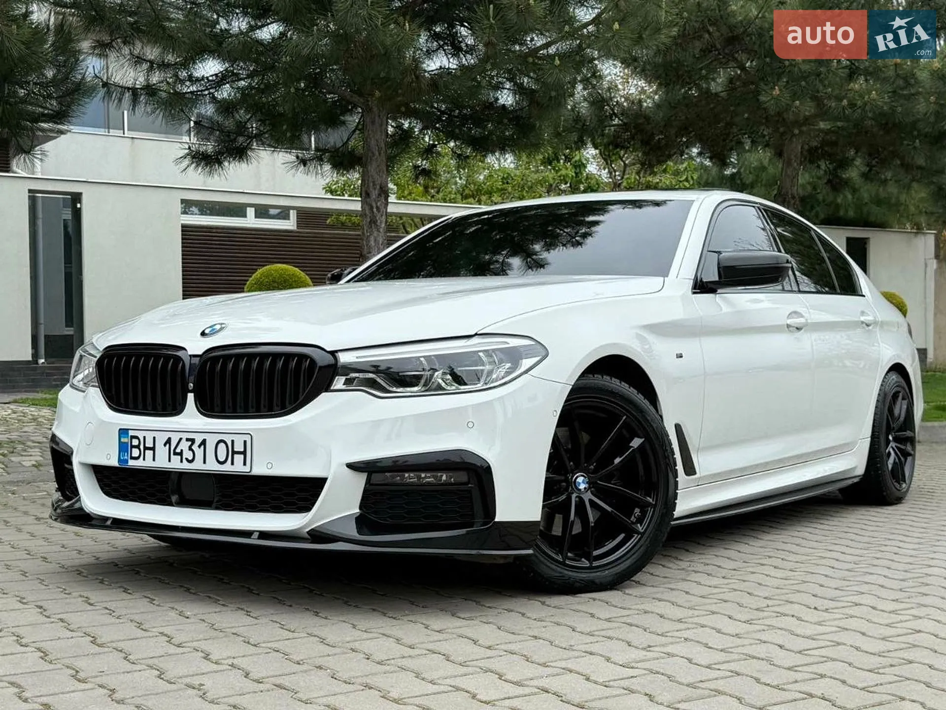 2018 BMW 5er - мініатюра 2