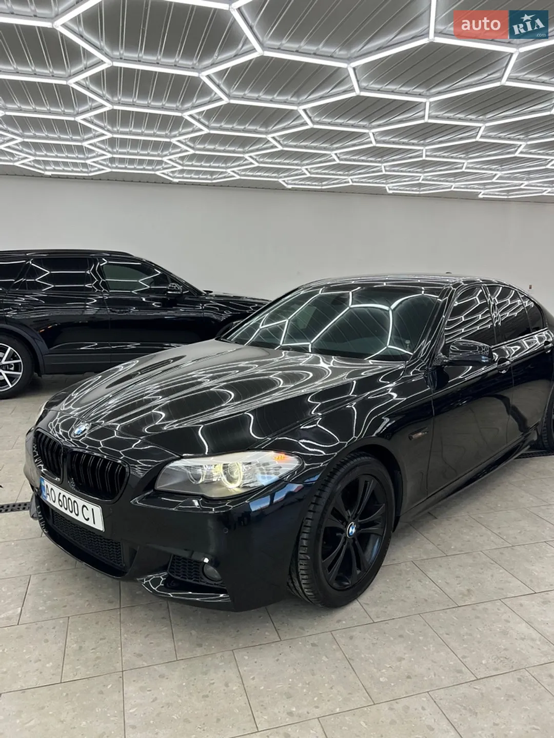 2013 BMW 5er - мініатюра 2