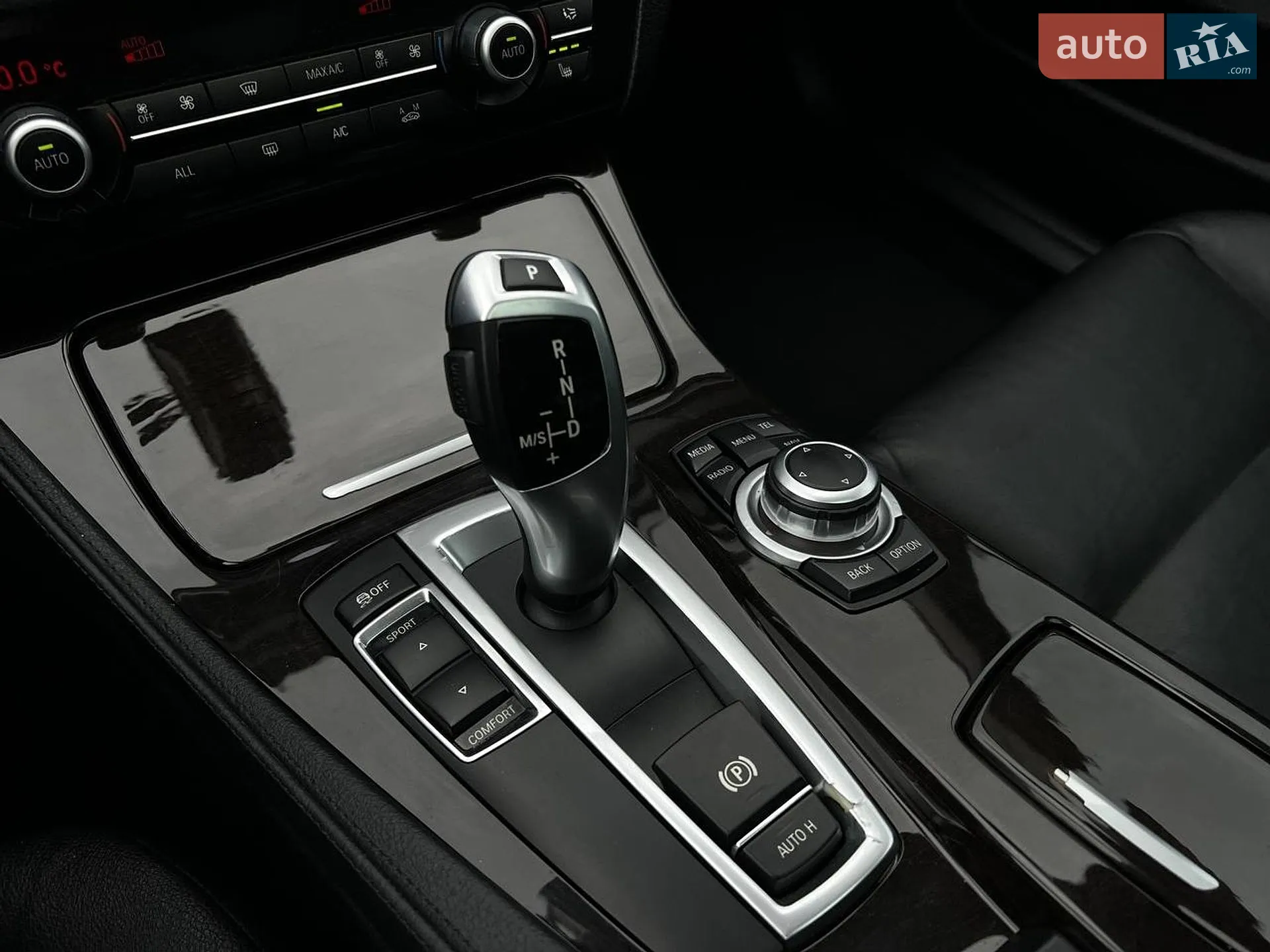 2012 BMW 5er - мініатюра 27