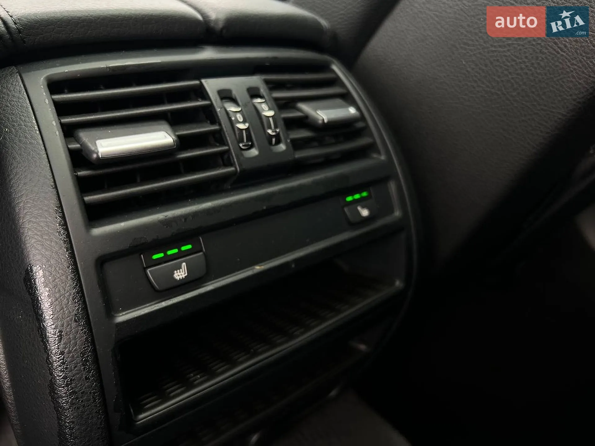 2012 BMW 5er - мініатюра 12
