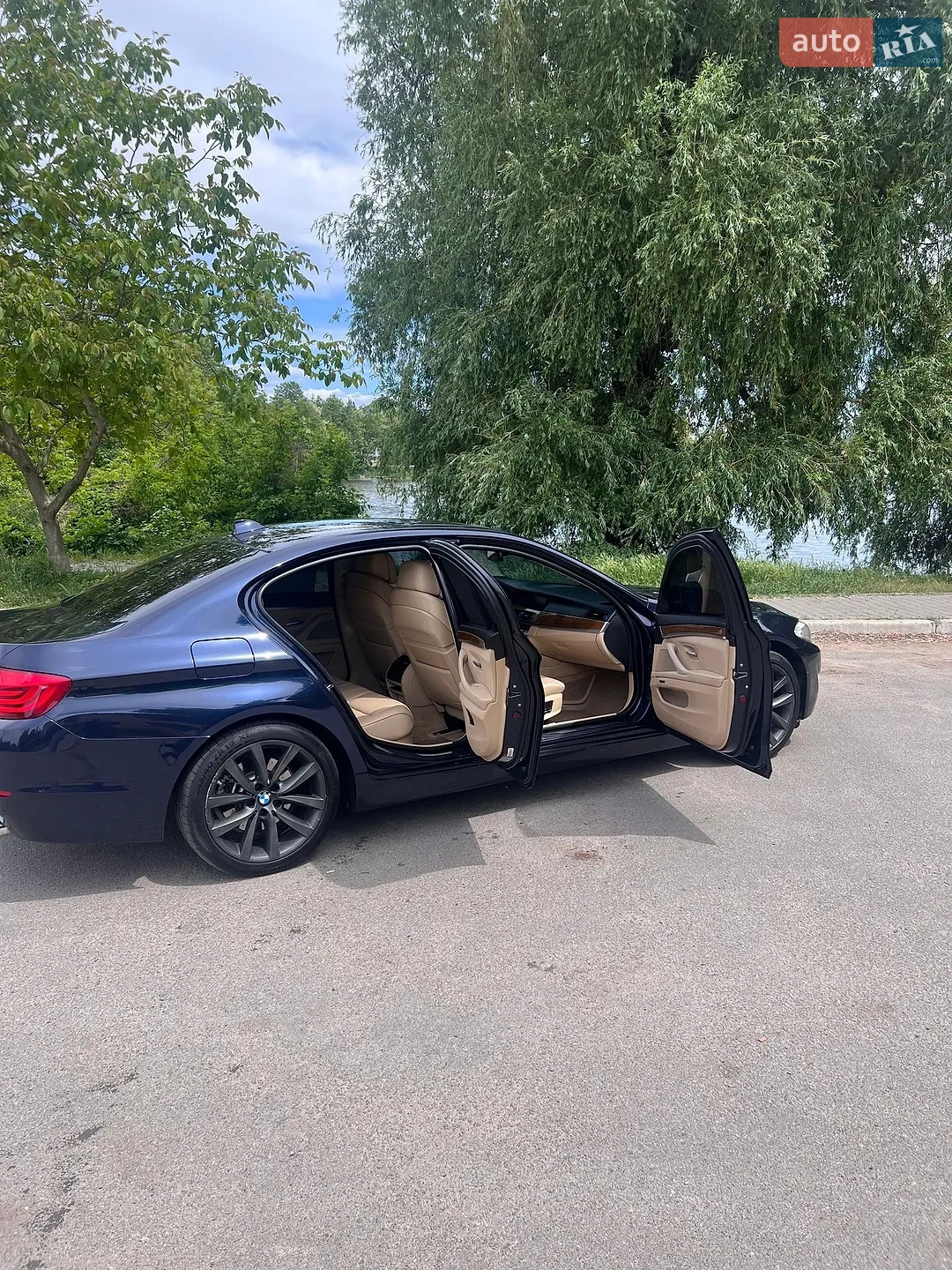 2010 BMW 5er - мініатюра 6