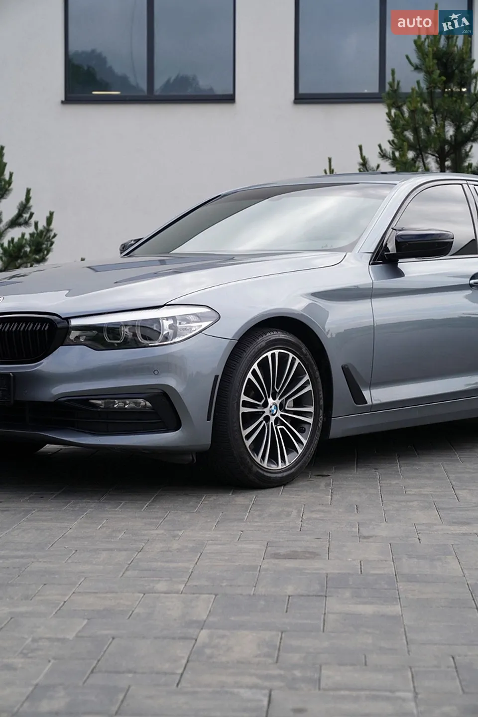 2018 BMW 5er - мініатюра 2