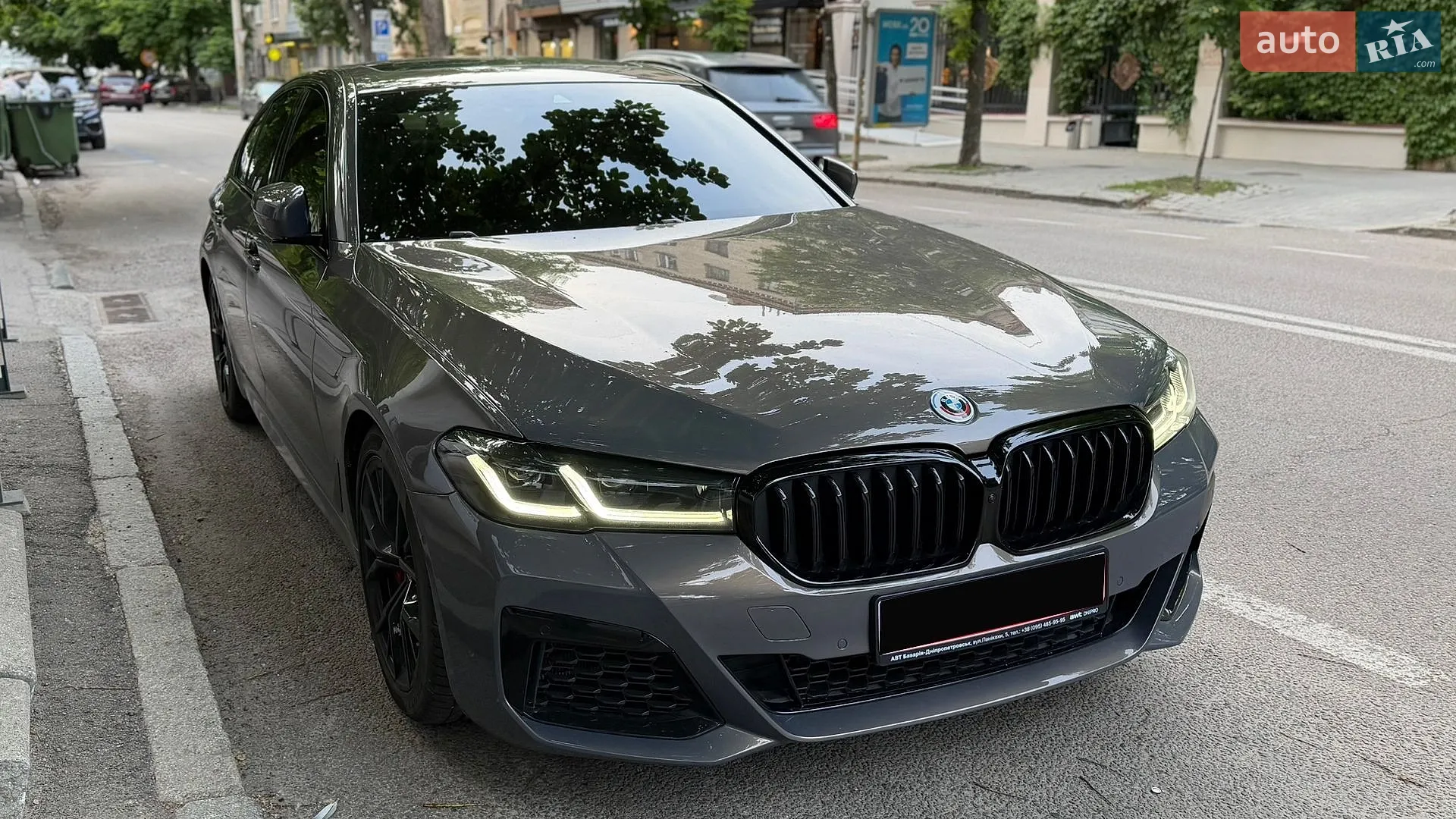 2023 BMW 5er - мініатюра 2