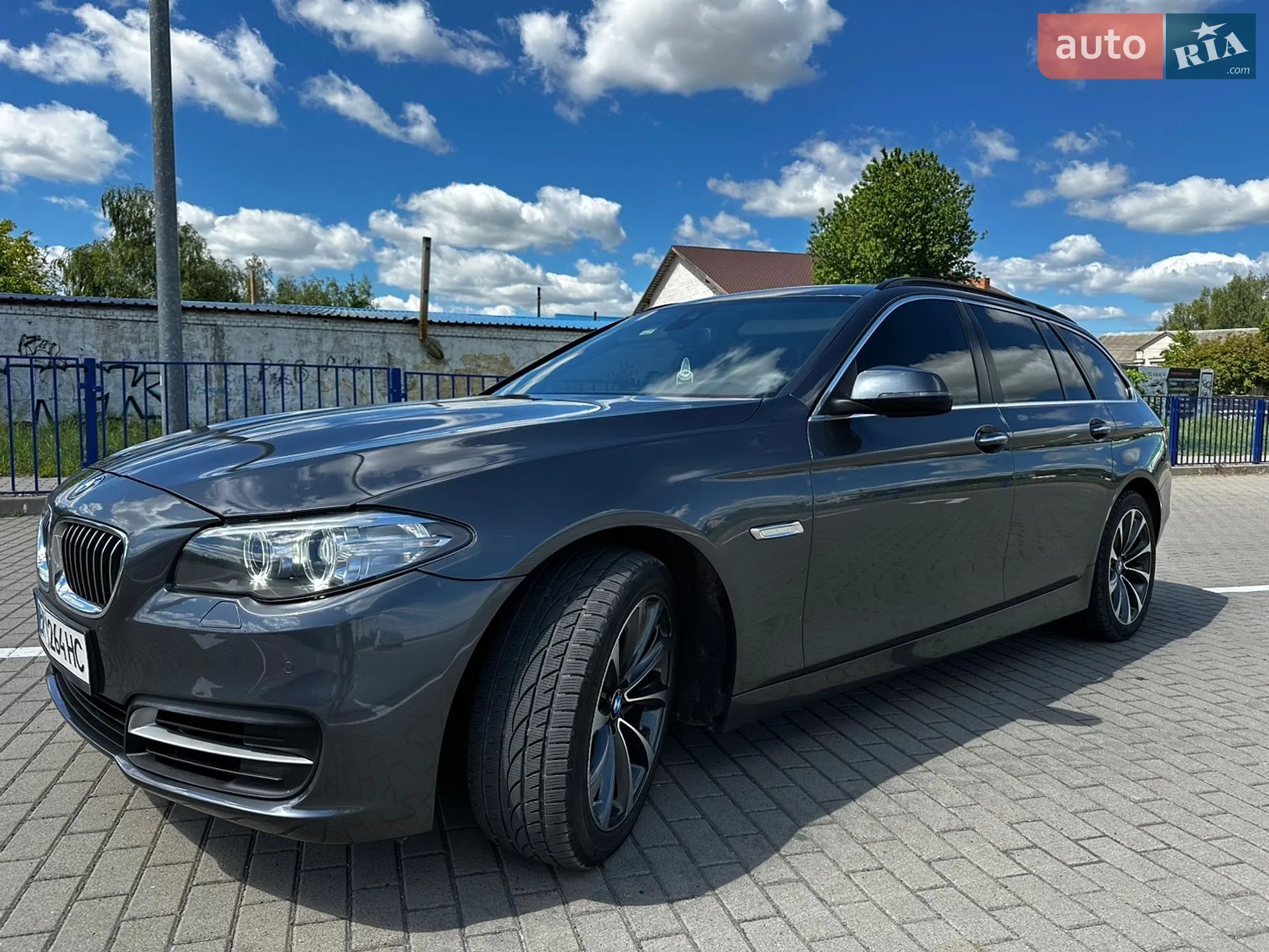2016 BMW 5er - мініатюра 2