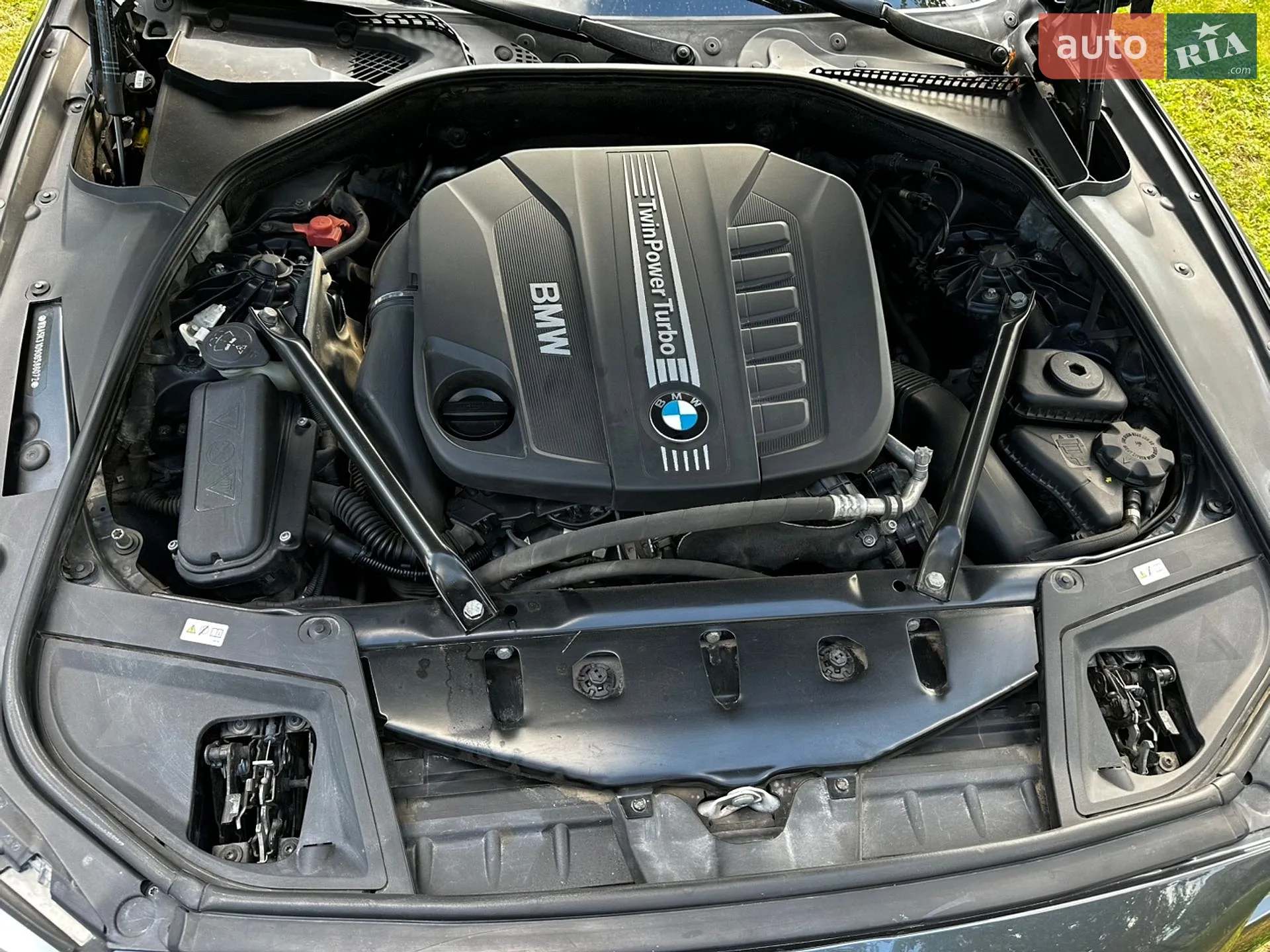 2016 BMW 5er - мініатюра 22