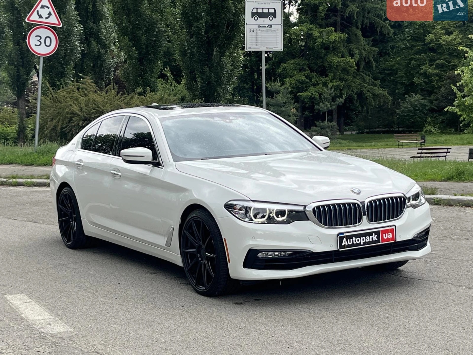 2018 BMW 5er - мініатюра 3