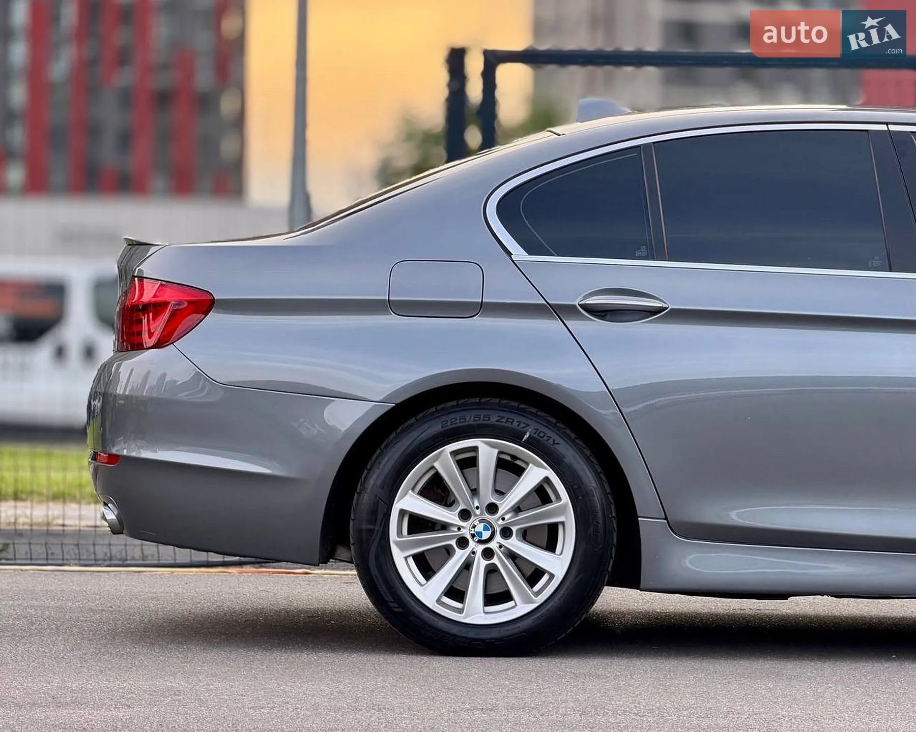 2011 BMW 5er - мініатюра 12