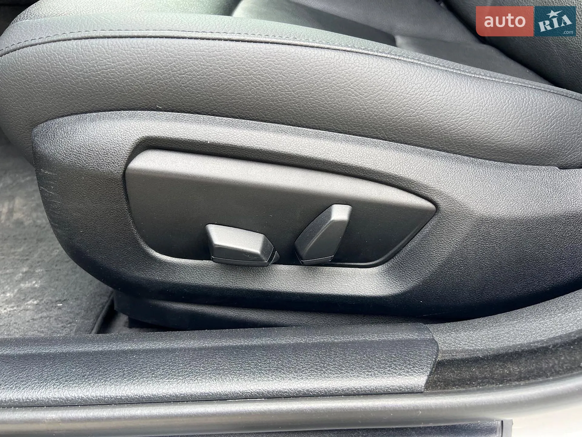 2015 BMW 5er - мініатюра 11