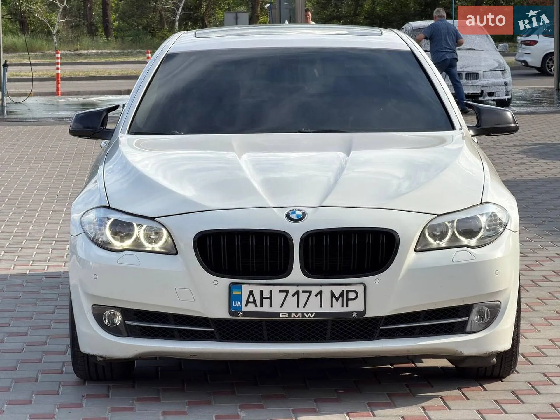 2013 BMW 5er - мініатюра 2