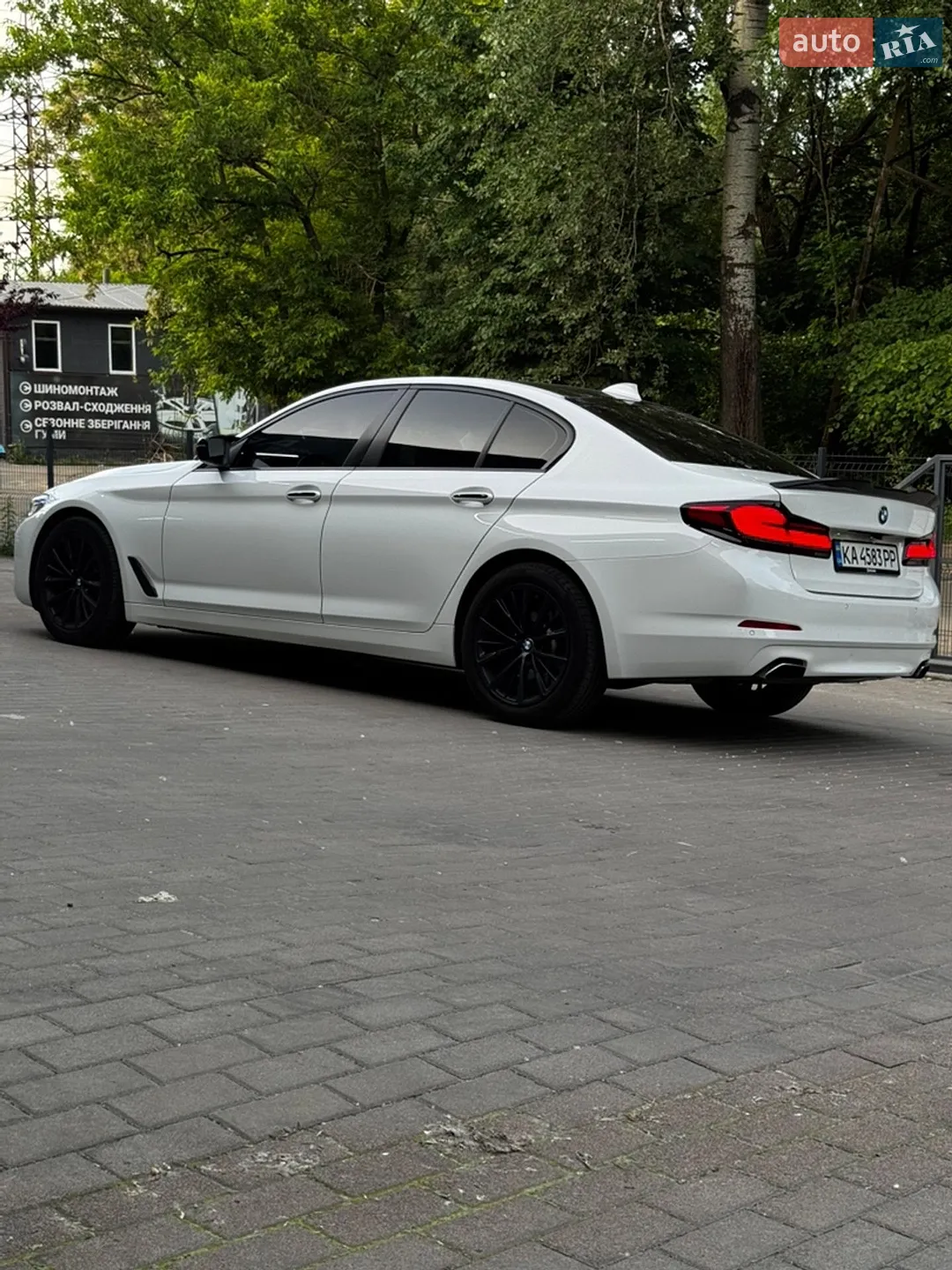 2017 BMW 5er - мініатюра 10