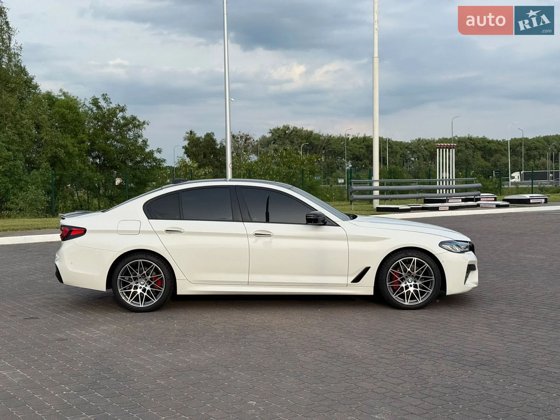 2017 BMW 5er - мініатюра 11