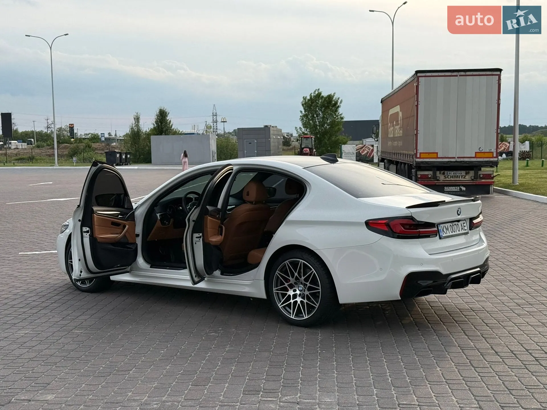 2017 BMW 5er - мініатюра 16