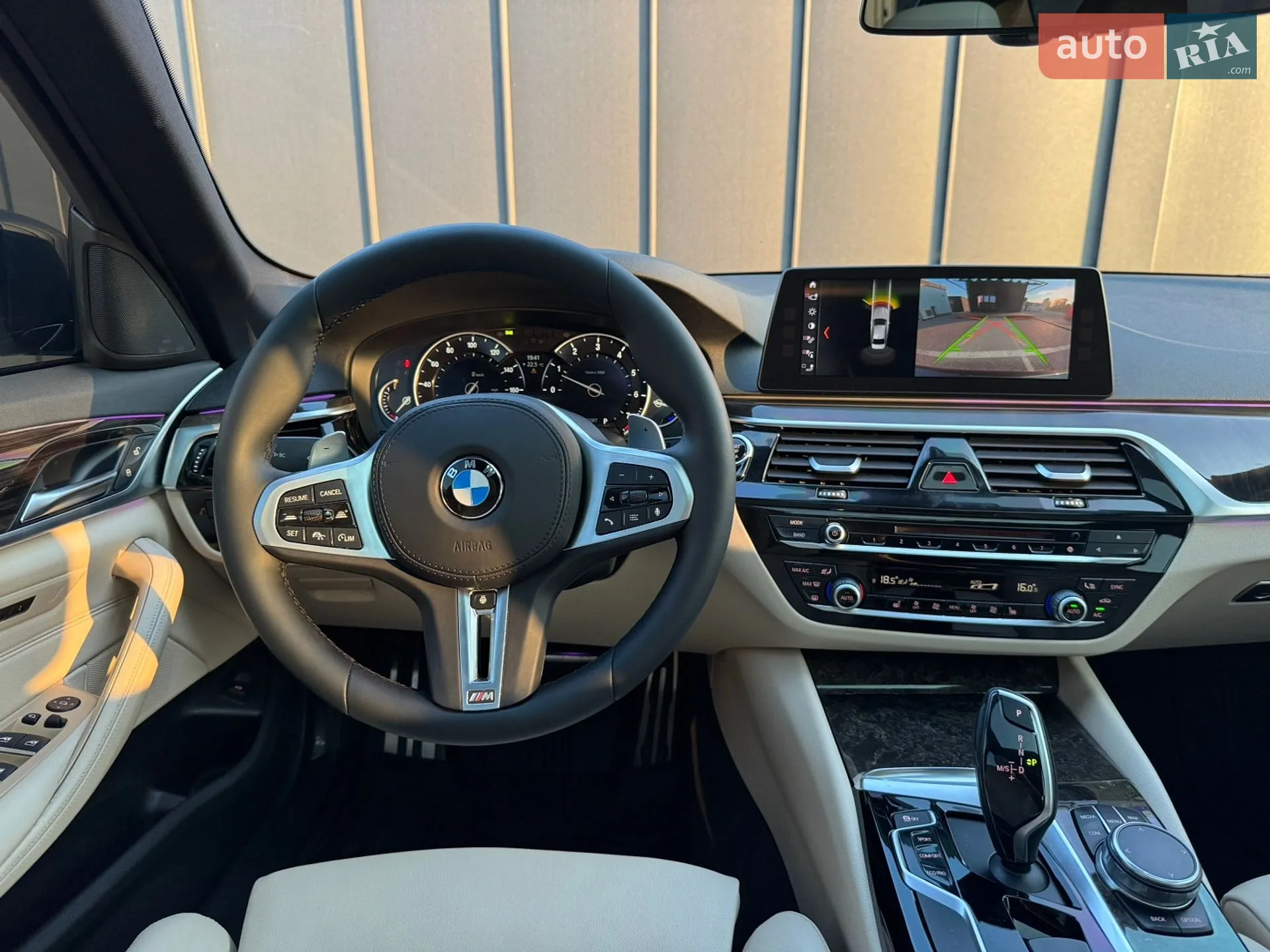 2017 BMW 5er - мініатюра 16
