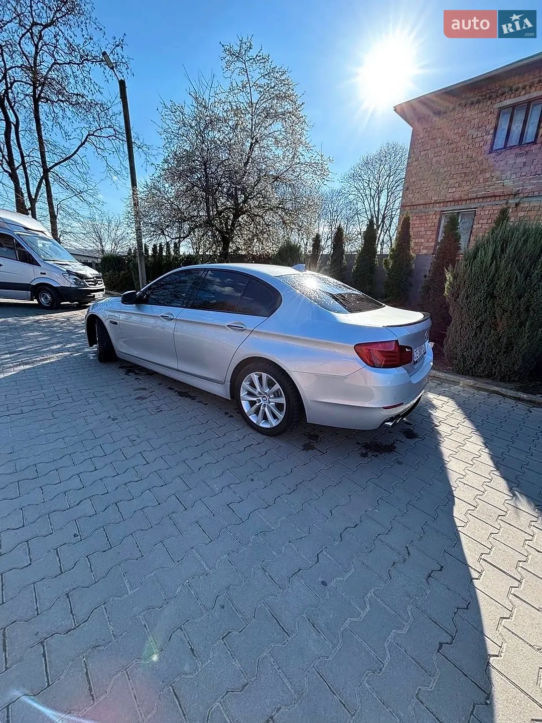 2010 BMW 5er - мініатюра 10