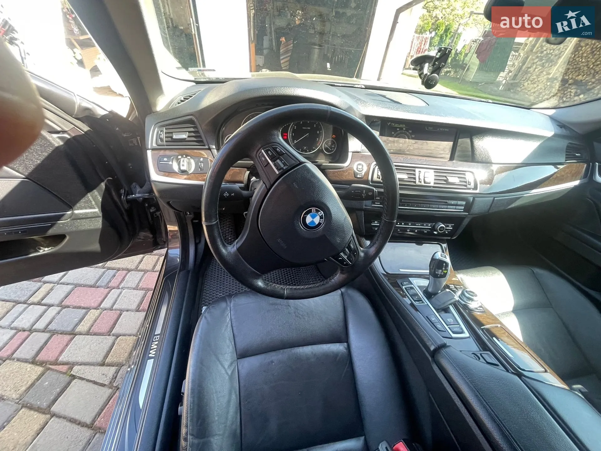 2013 BMW 5er - мініатюра 18