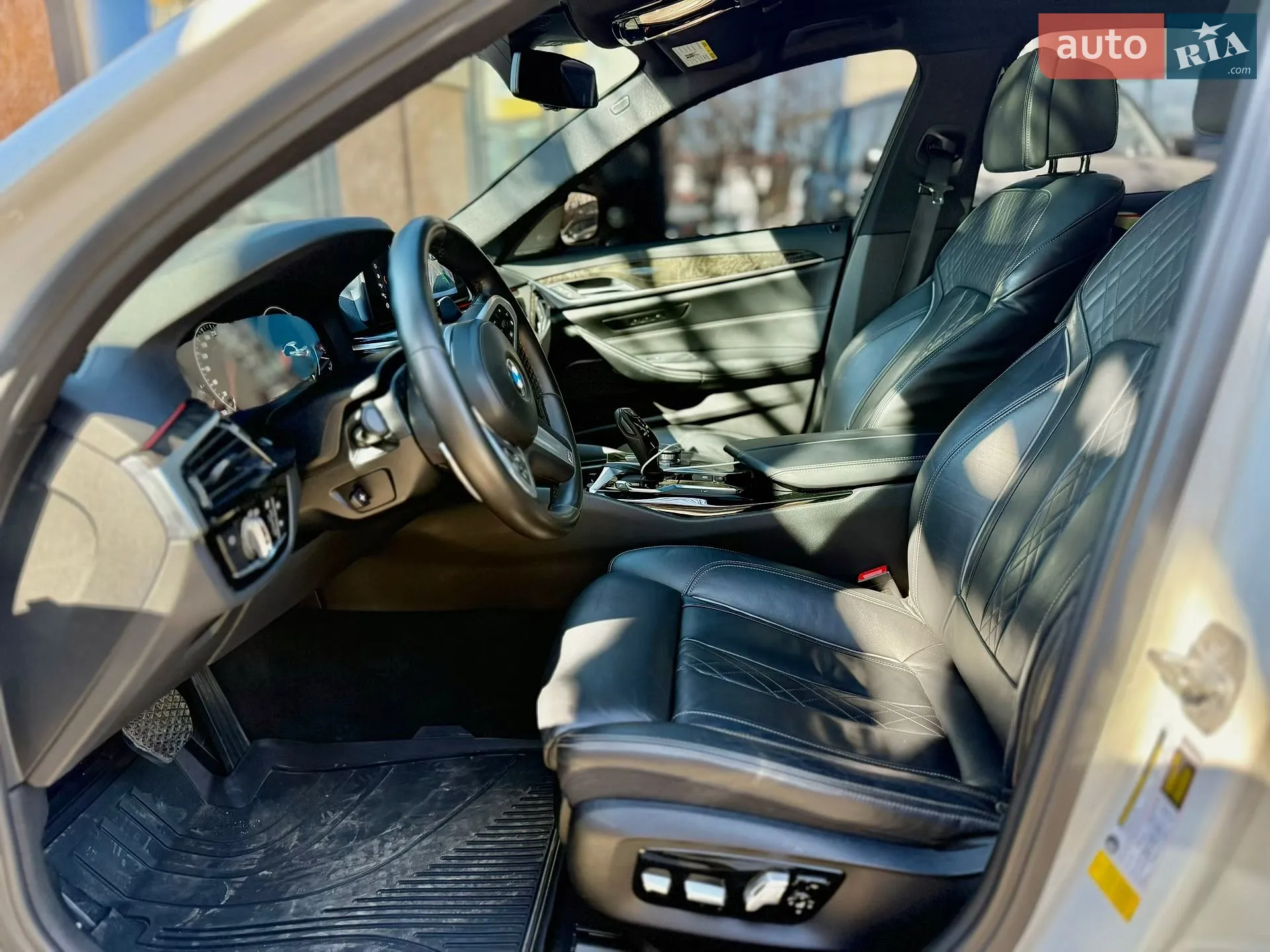 2017 BMW 5er - мініатюра 5
