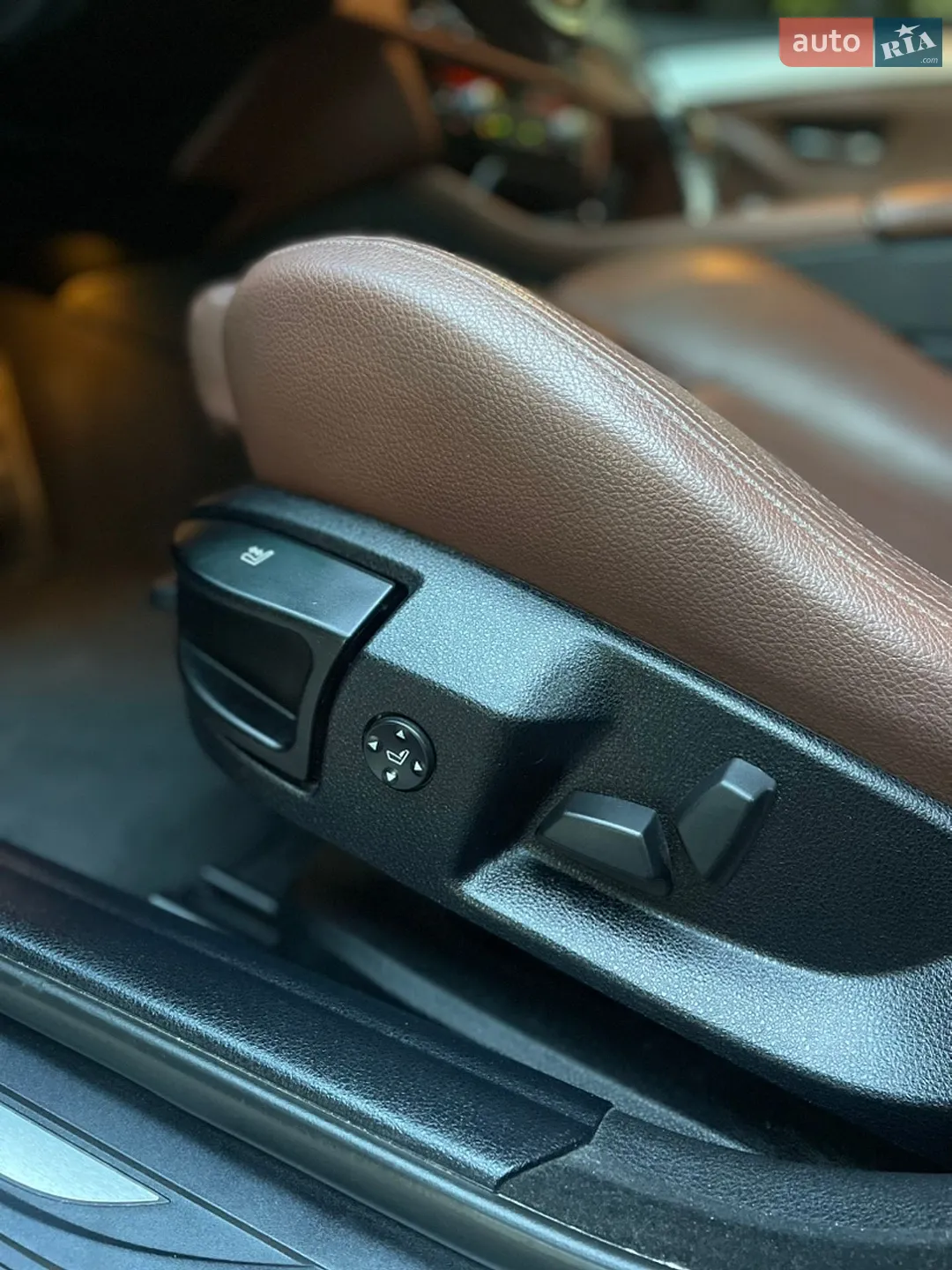 2011 BMW 5er - мініатюра 100