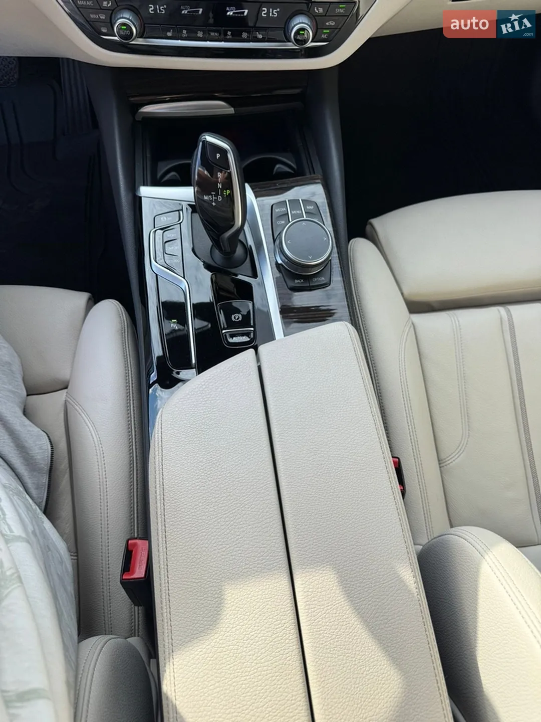 2020 BMW 5er - мініатюра 24