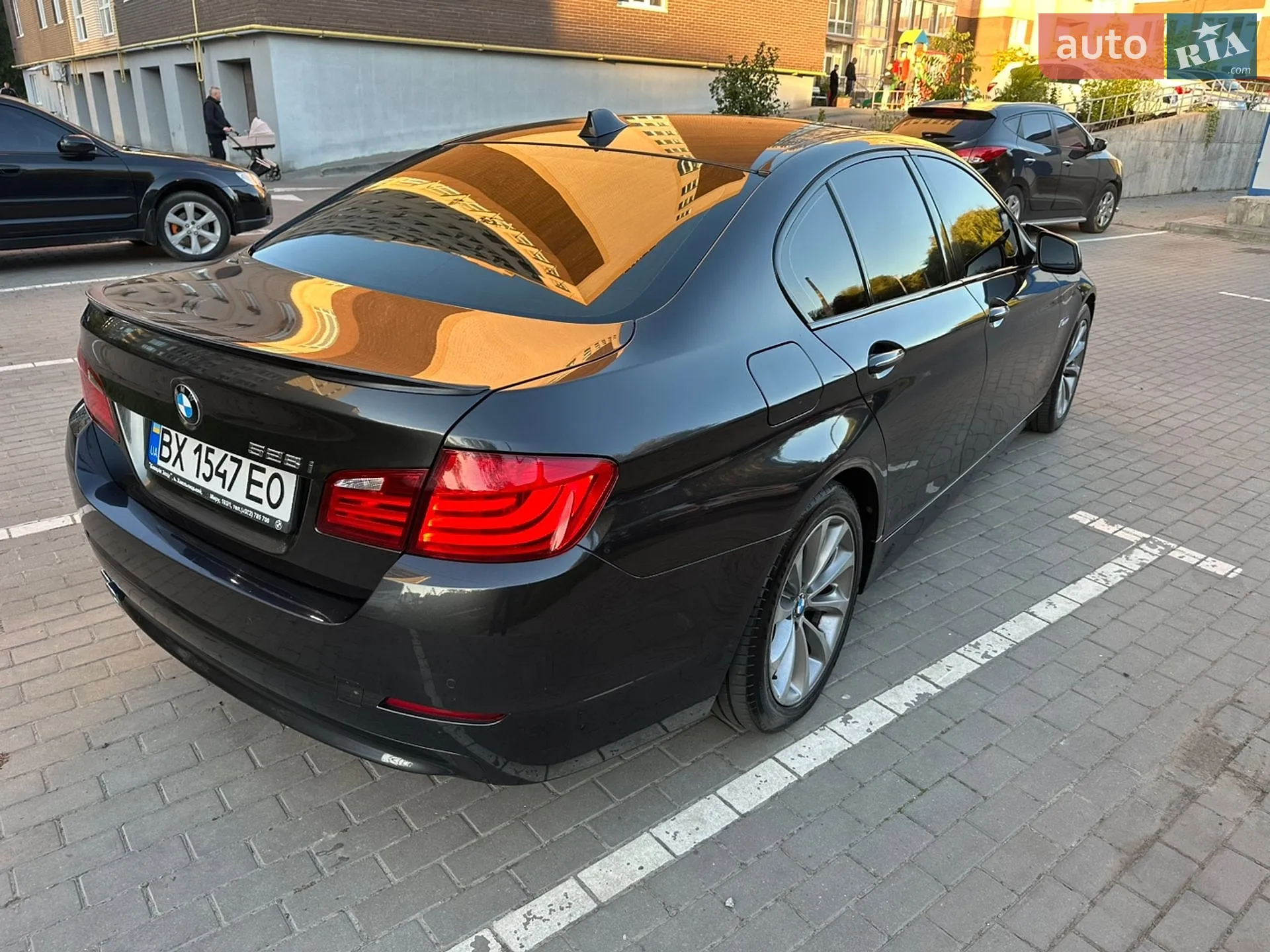 2011 BMW 5er - мініатюра 8