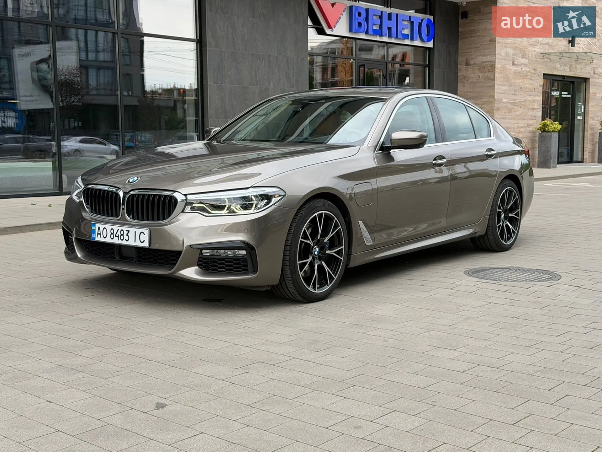 2017 BMW 5er - мініатюра 8