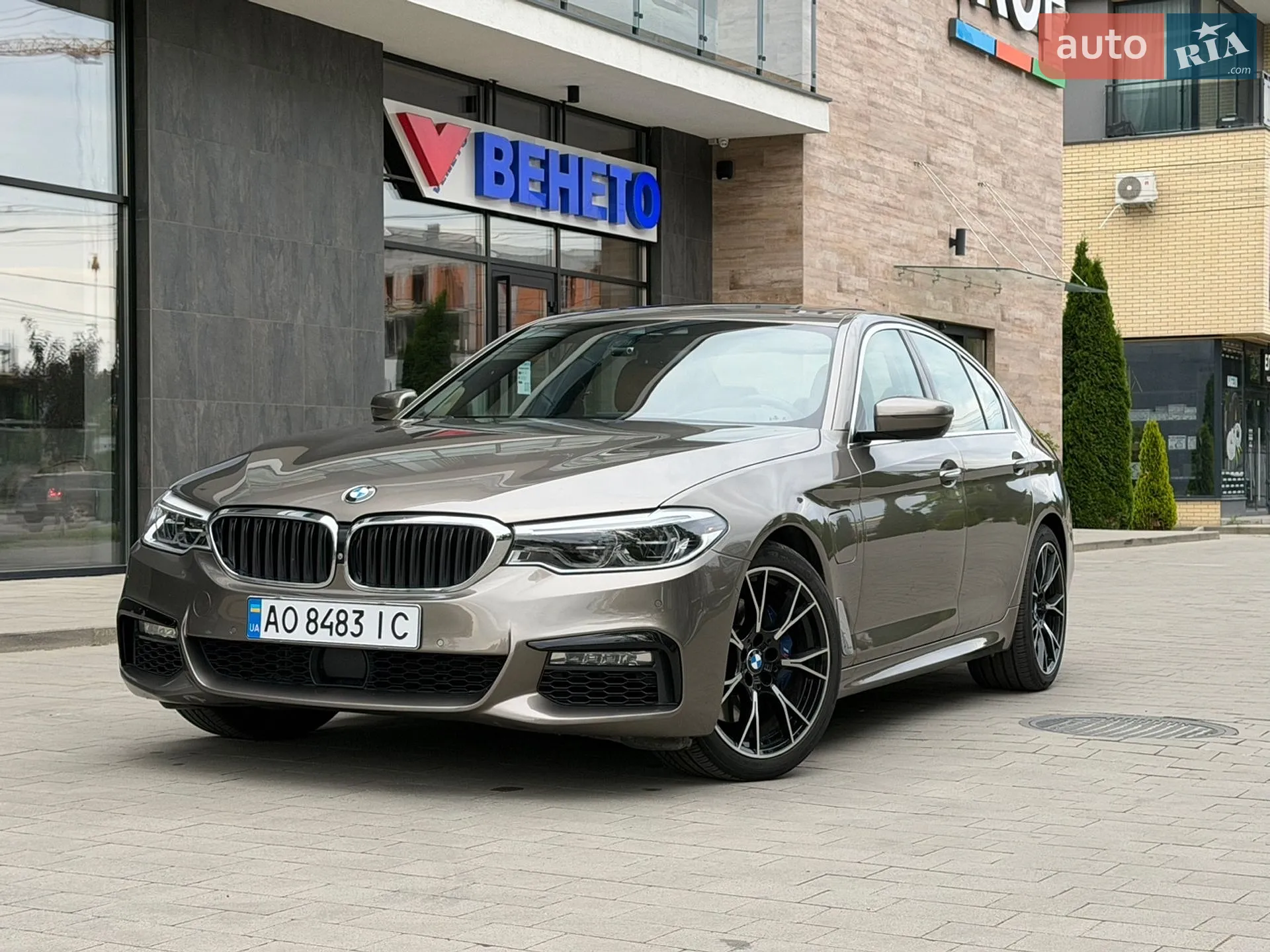 2017 BMW 5er - мініатюра 32